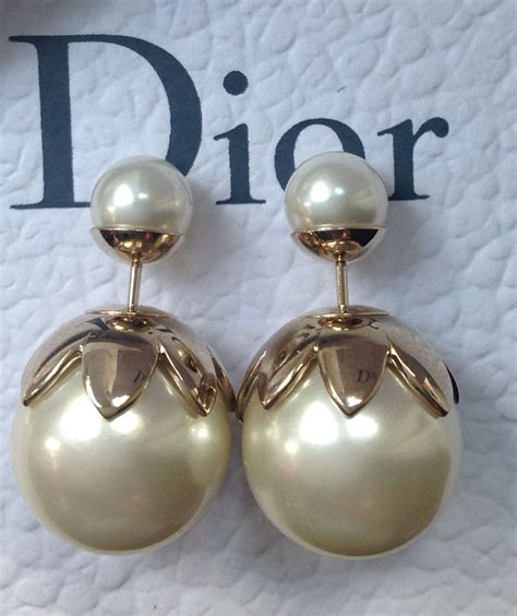 christian dior pearl clip on earrings|mise en dior tribal earrings.